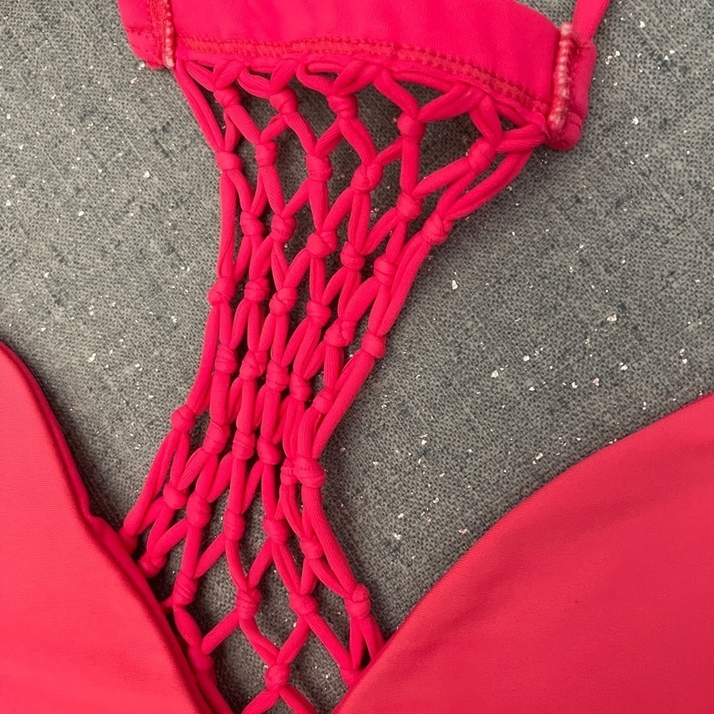 Mikoh Bikini Top - Picture 5 of 7